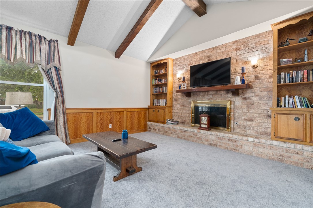 13737 River Canyon Dr Property Photo 8