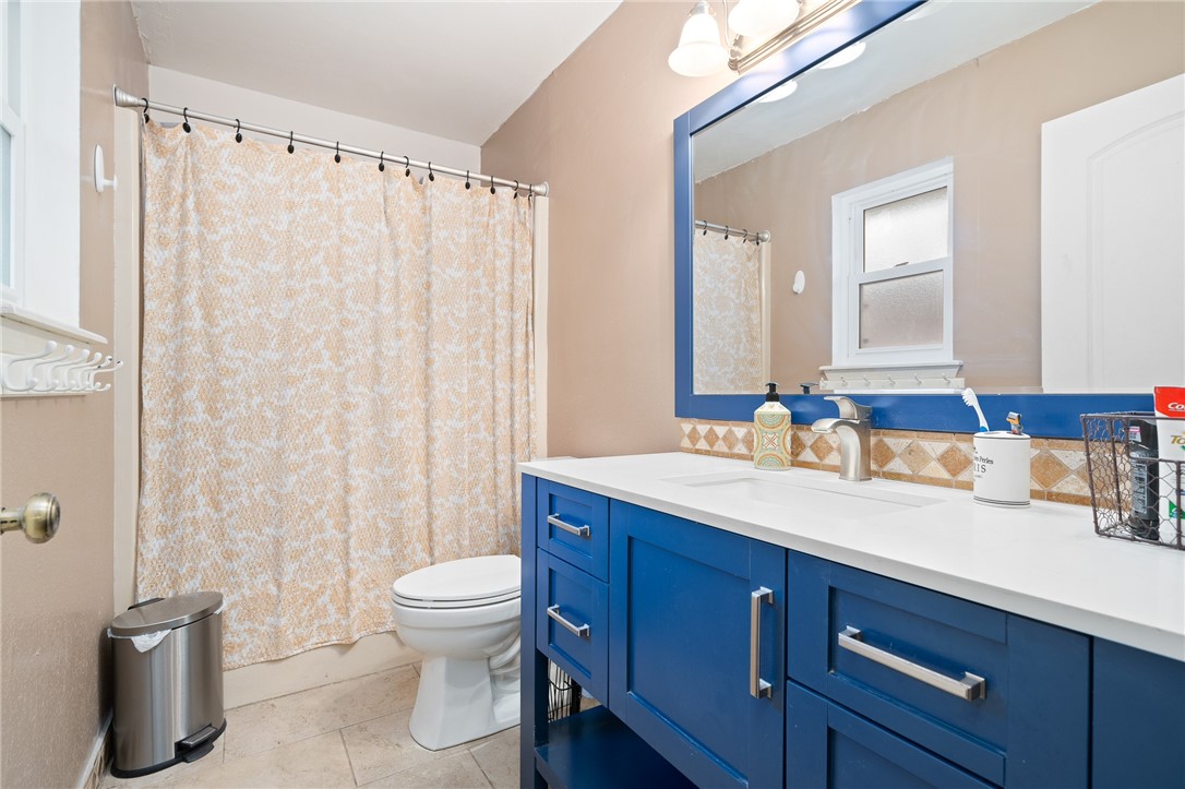 13737 River Canyon Dr Property Photo 18