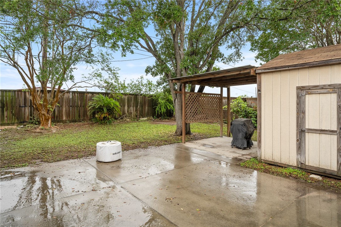 13737 River Canyon Dr Property Photo 25