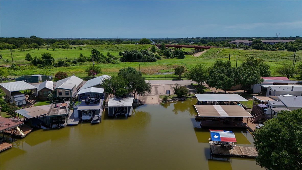 512 Brazos Harbor Circle Property Photo 10