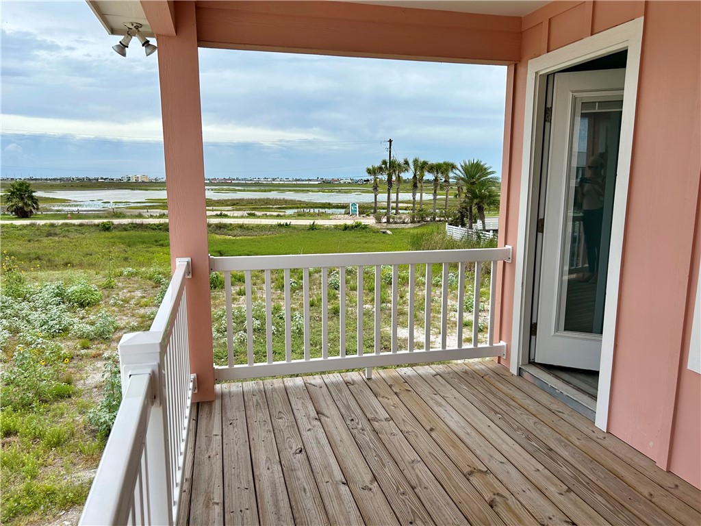 150 Flounder Dr Property Photo 10