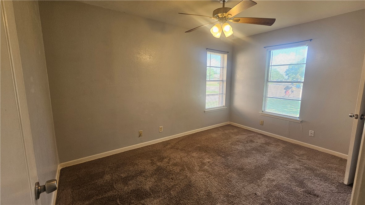 131 N Janin Property Photo 13