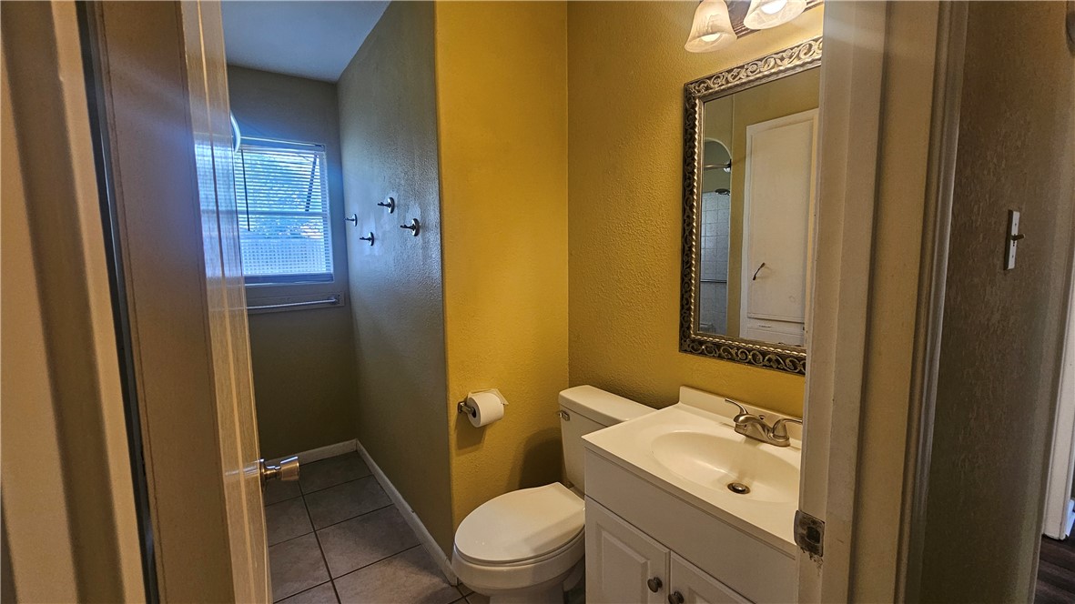 131 N Janin Property Photo 18