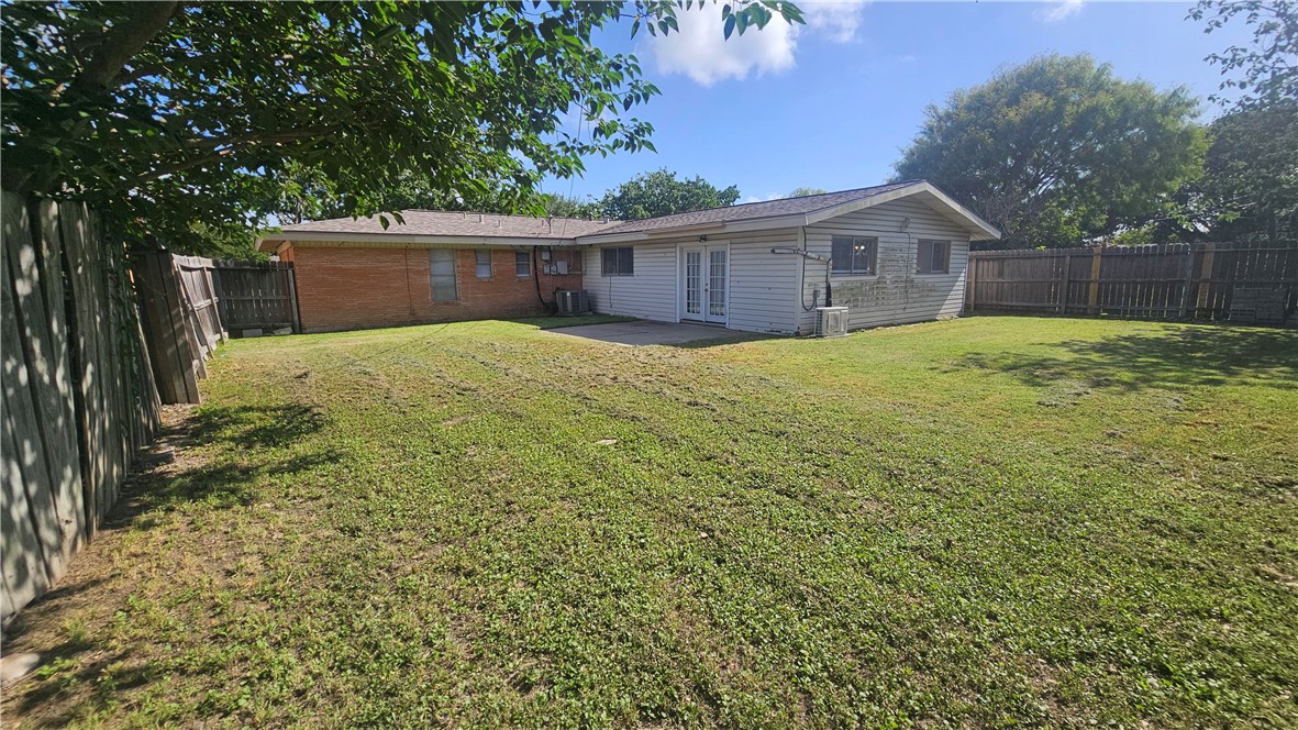 131 N Janin Property Photo 19
