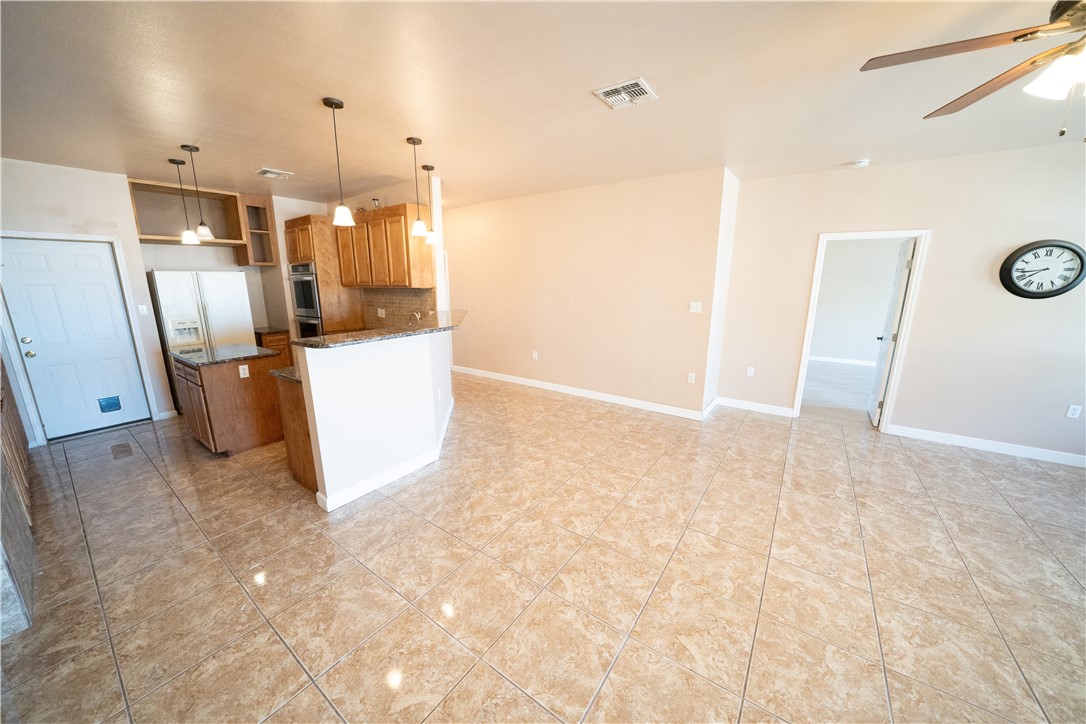 2033 Briarwood Dr Property Photo 7
