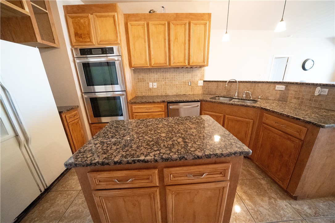 2033 Briarwood Dr Property Photo 13
