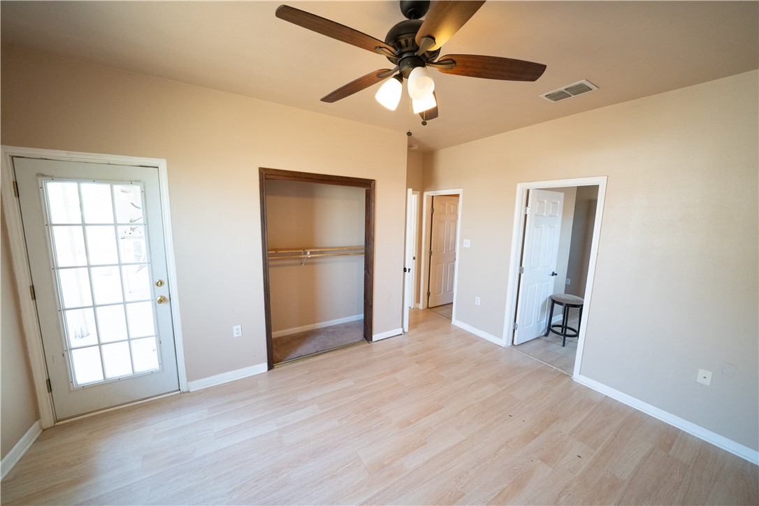 2033 Briarwood Dr Property Photo 33