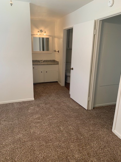 4301 Acushnet Dr C Property Photo 6