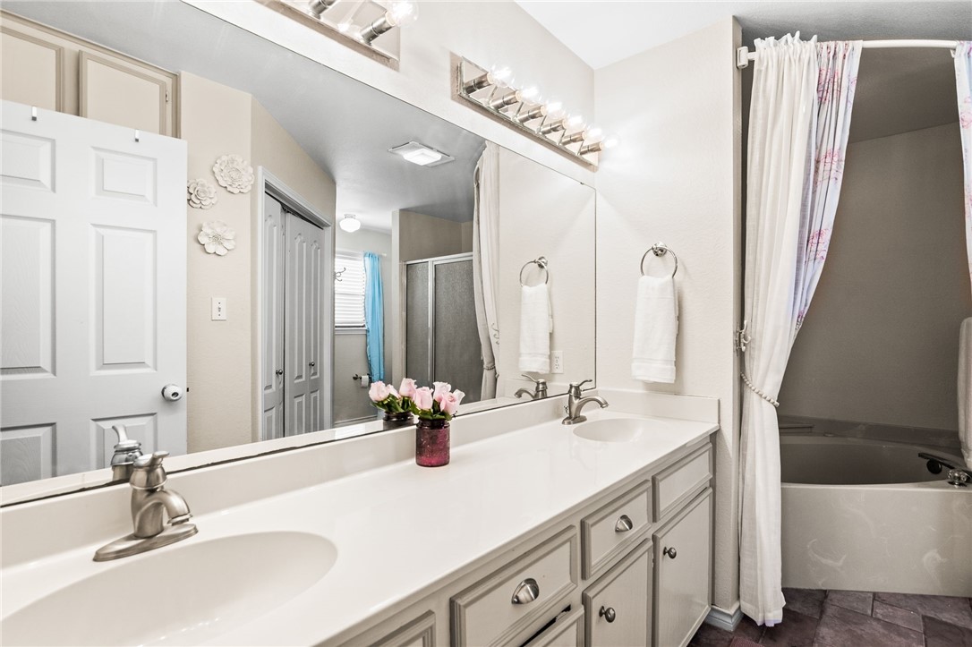 13853 Topsail St Property Photo 15