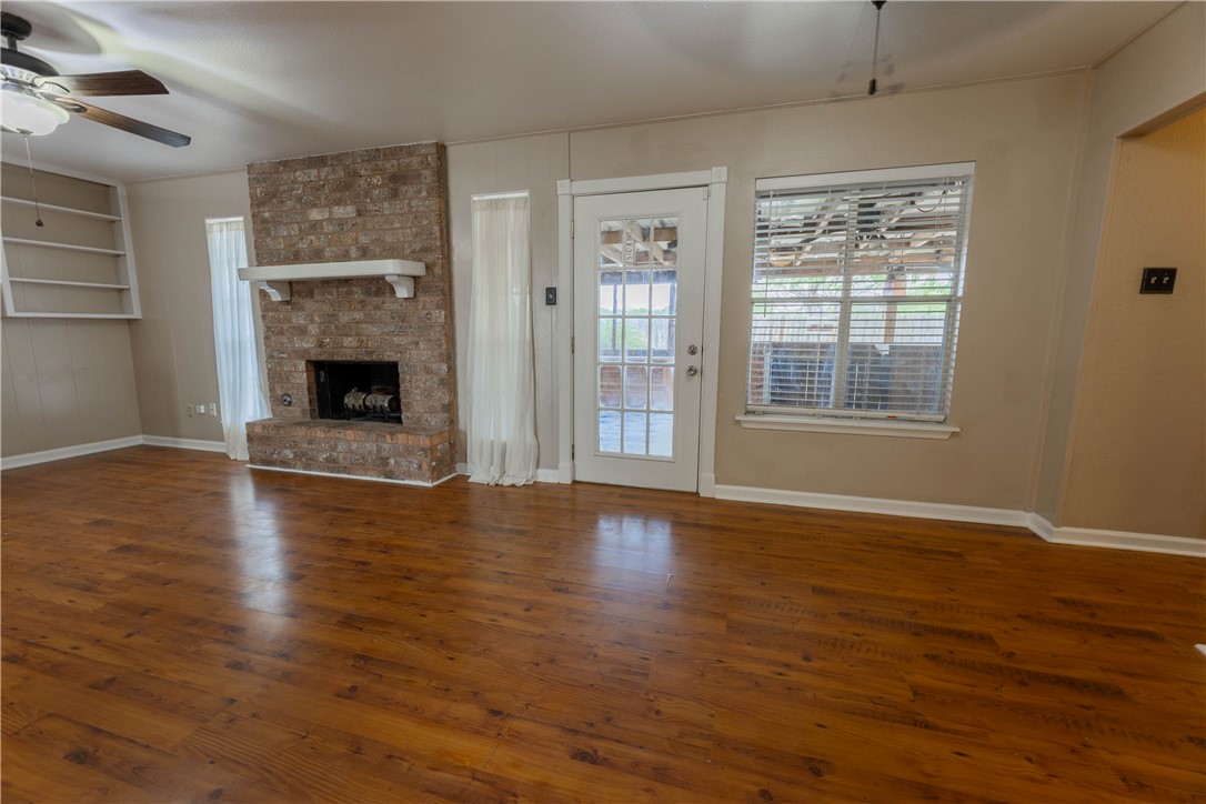 3814 Whitney Dr Property Photo 19