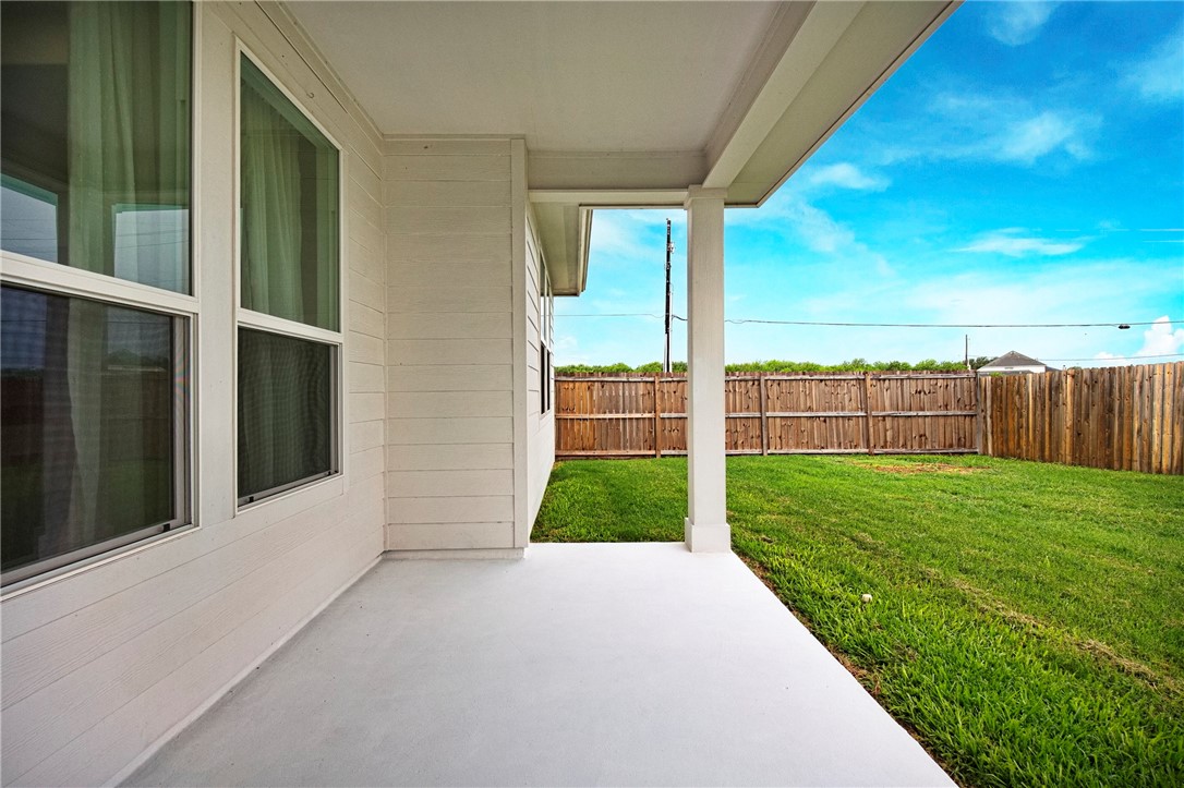 1000 Pasadena St Property Photo 27