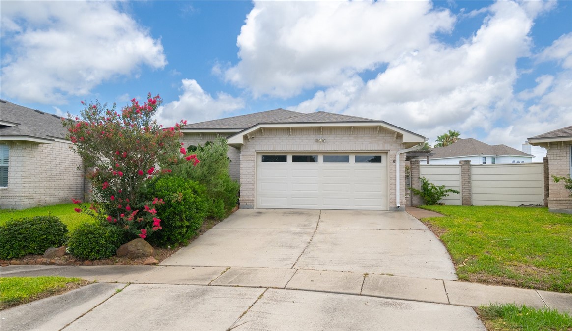 7418 Bar T Dr Property Photo 3