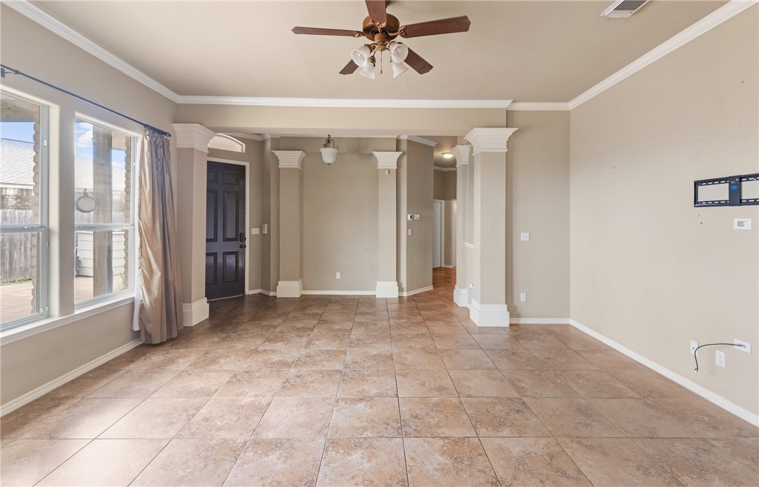 7418 Bar T Dr Property Photo 5