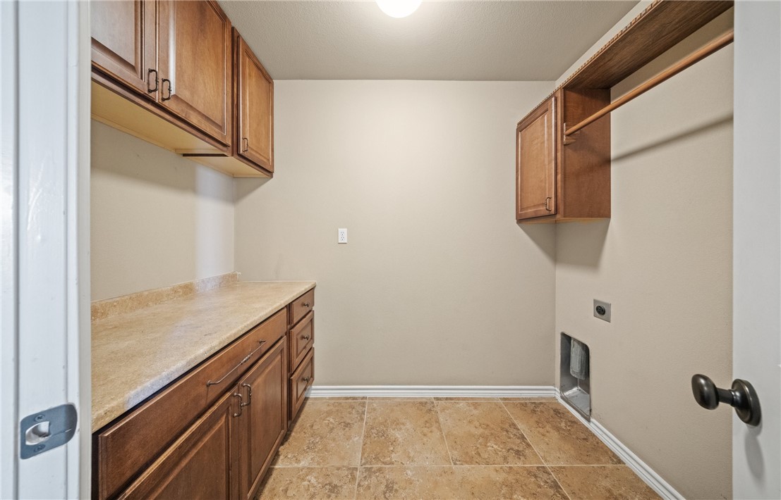 7418 Bar T Dr Property Photo 19
