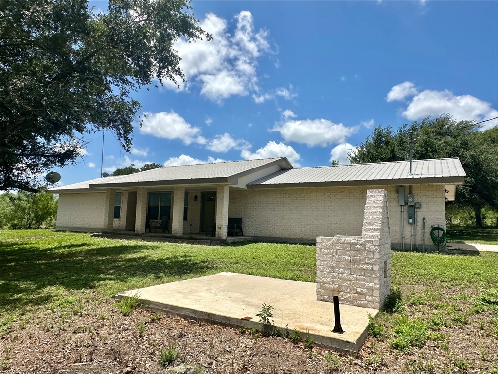 1069 Highway 72 E Property Photo 2