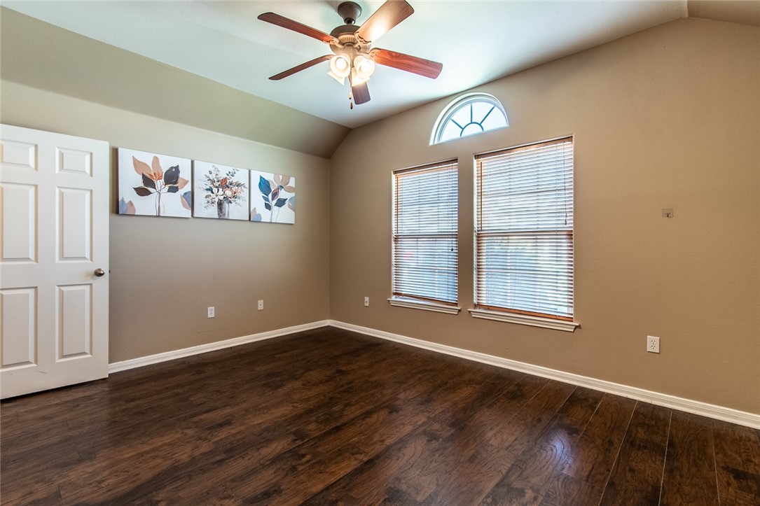 1408 Sacramento Dr Property Photo 29