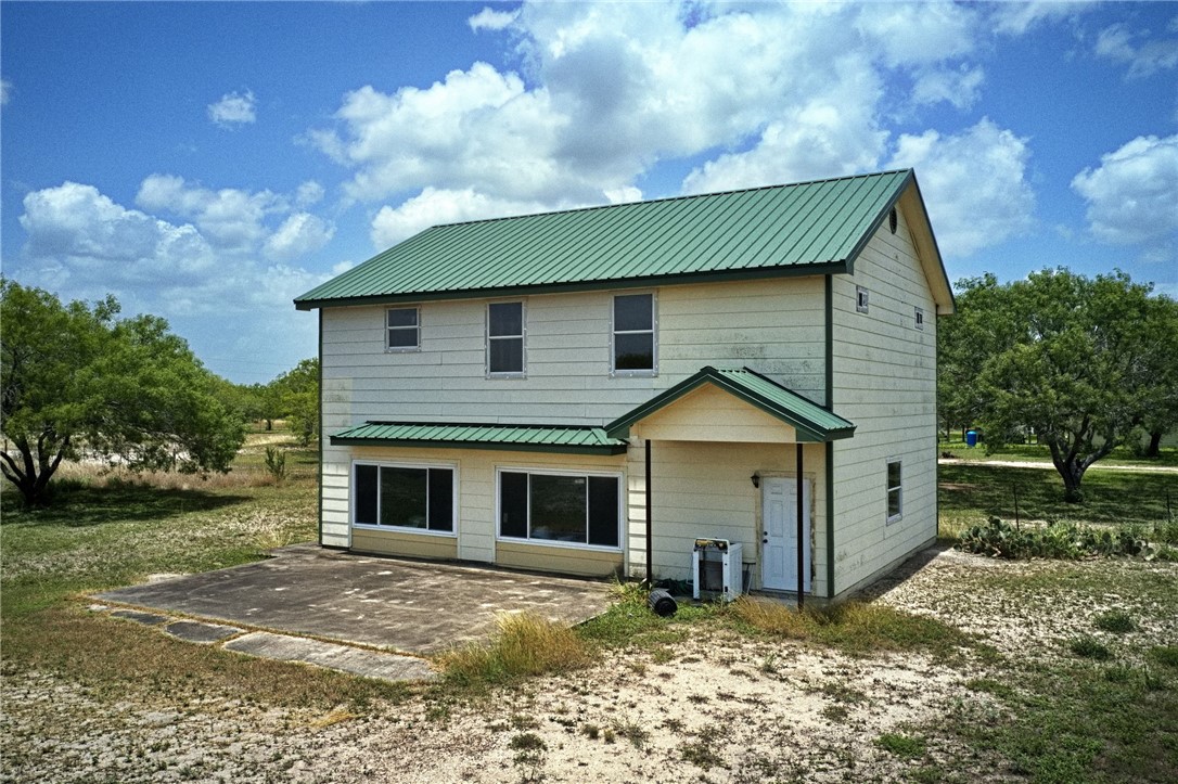 285 N County Road 353 Property Photo 1