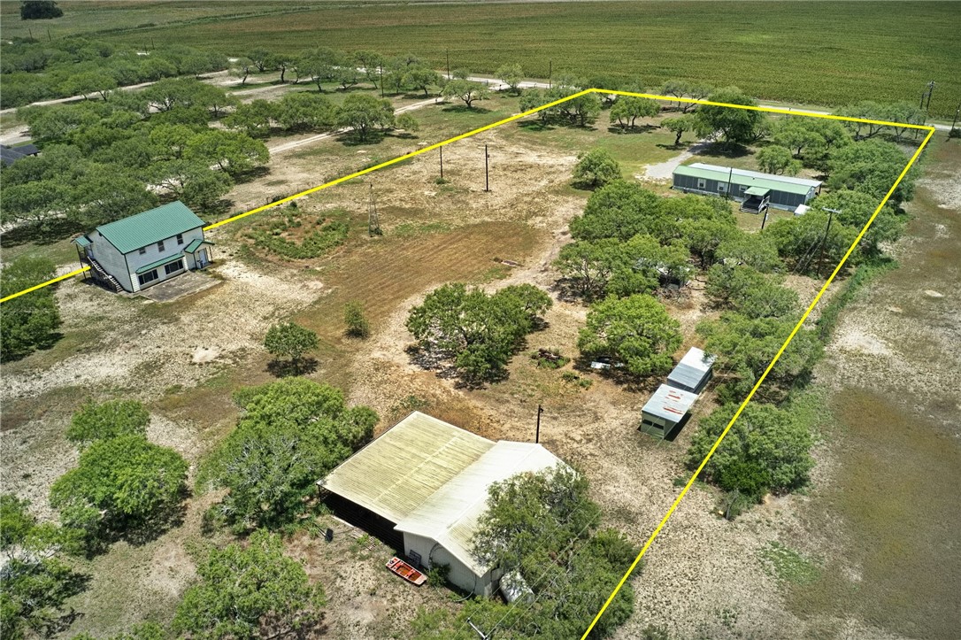 285 N County Road 353 Property Photo 4