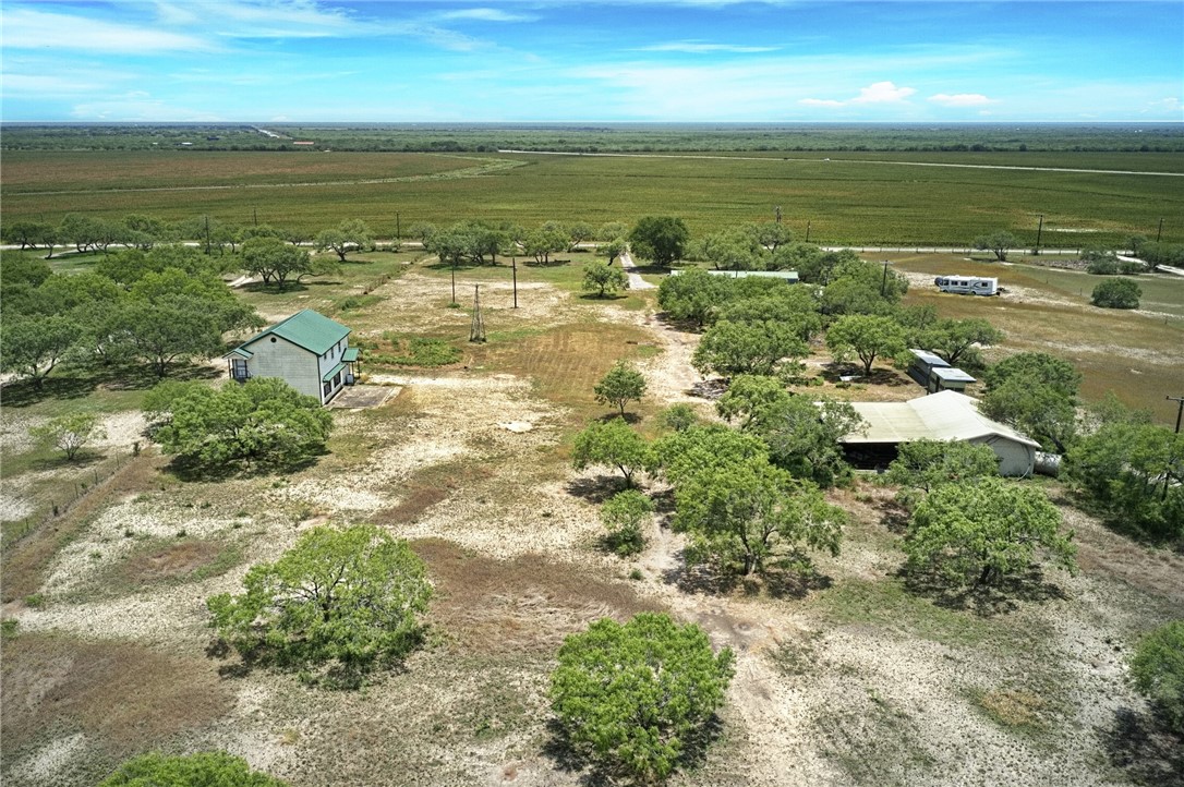 285 N County Road 353 Property Photo 12