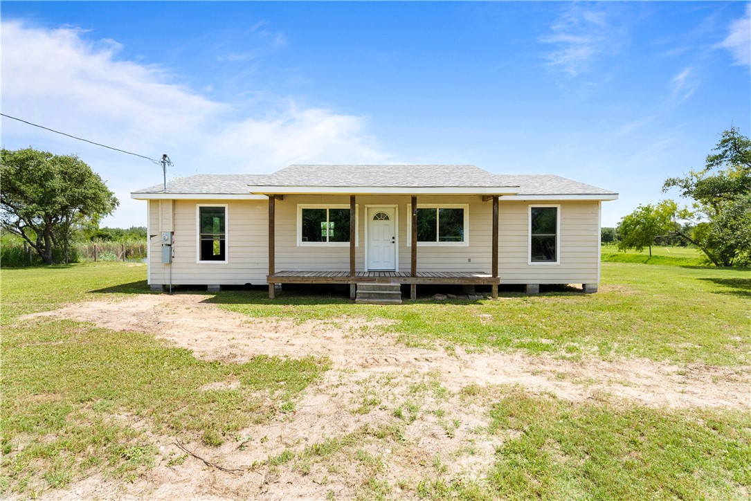 2066 Armstrong Dr Property Photo 17