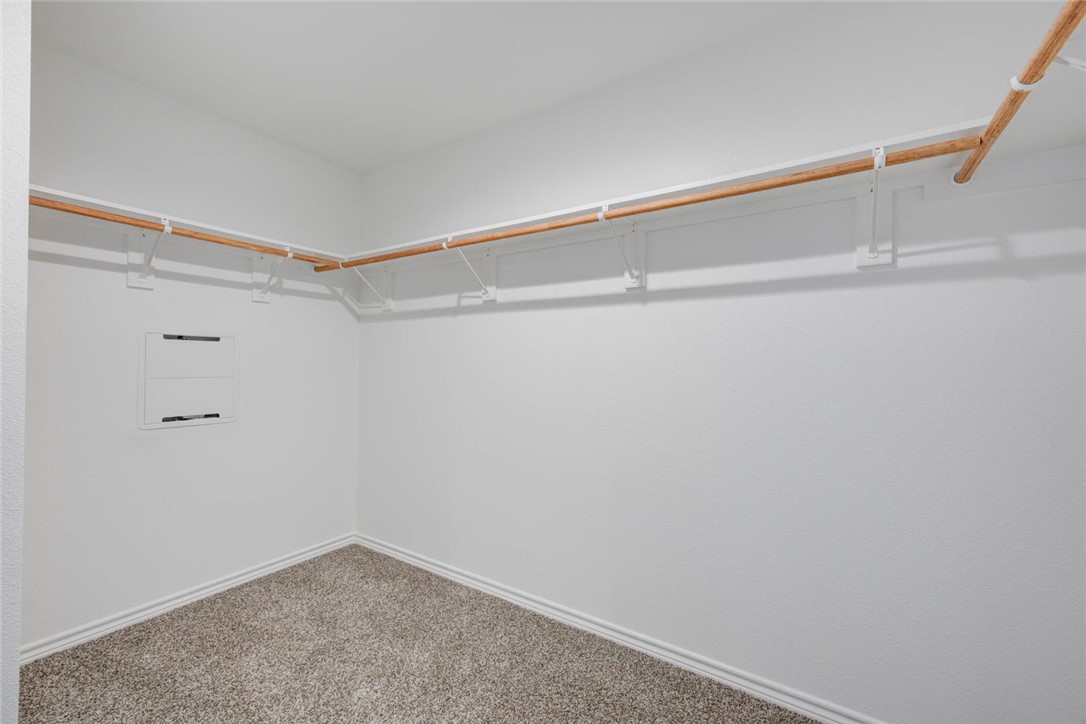 2721 Excelsior Blvd Property Photo 9