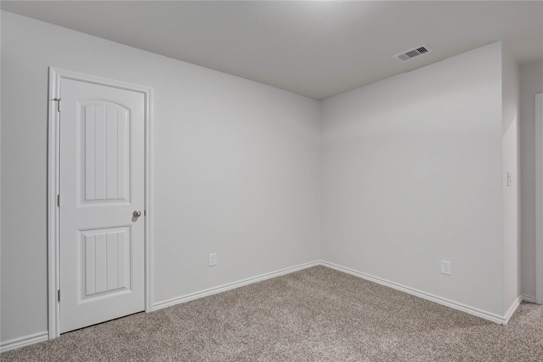 2721 Excelsior Blvd Property Photo 15