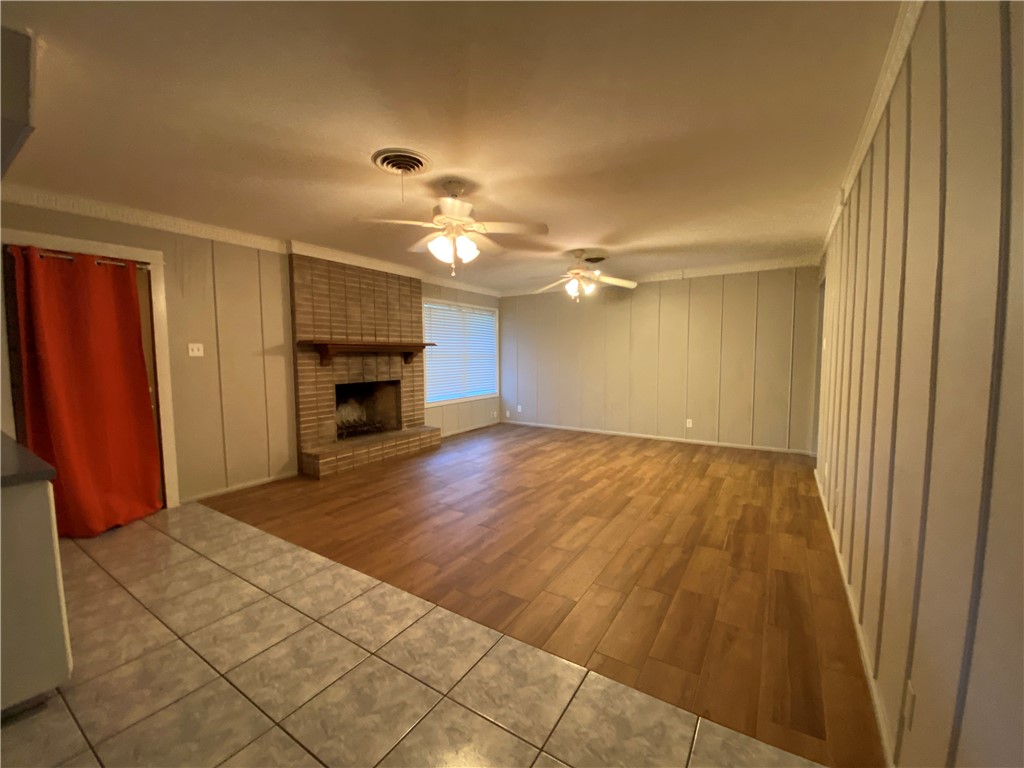 536 W Yoakum Ave Property Photo 10