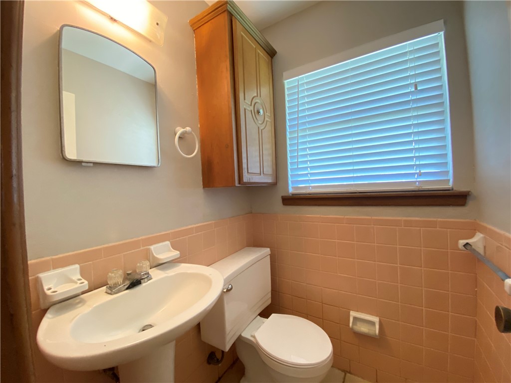 536 W Yoakum Ave Property Photo 24