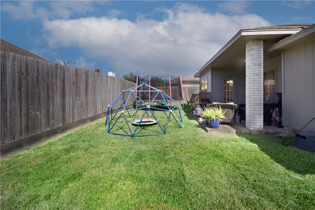 7002 Madiera Dr Property Photo 30