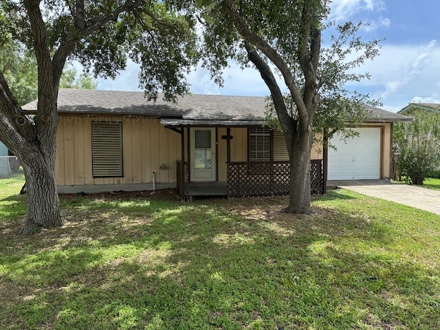 10949 Gates Lane Property Photo 1