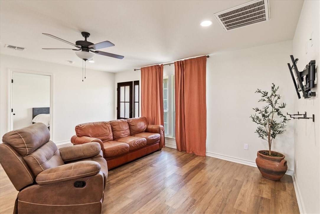 676 Fm 534 Property Photo 5