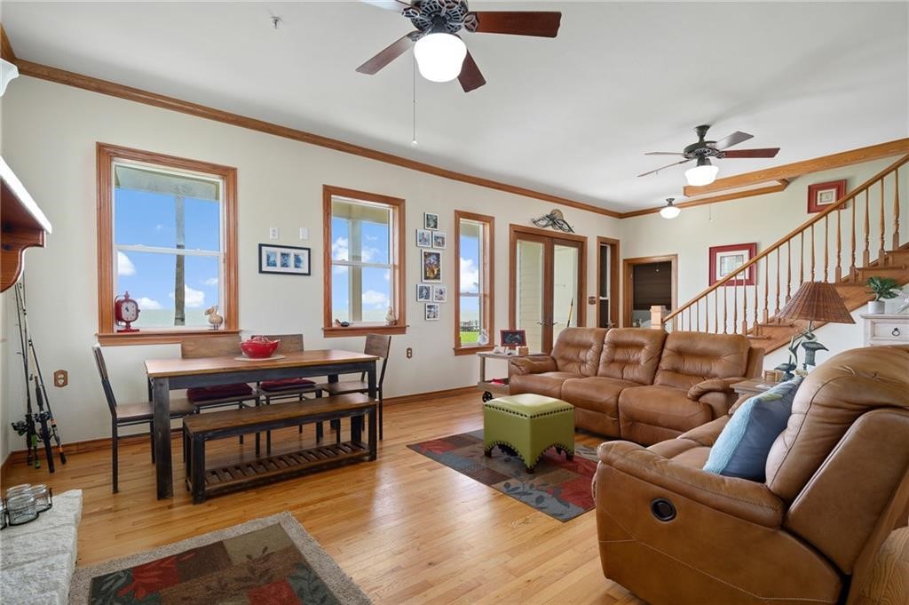 545 Fm-2040 Property Photo 6