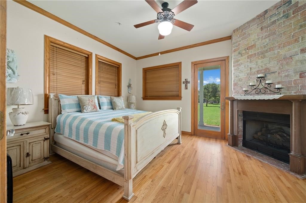 545 Fm-2040 Property Photo 9