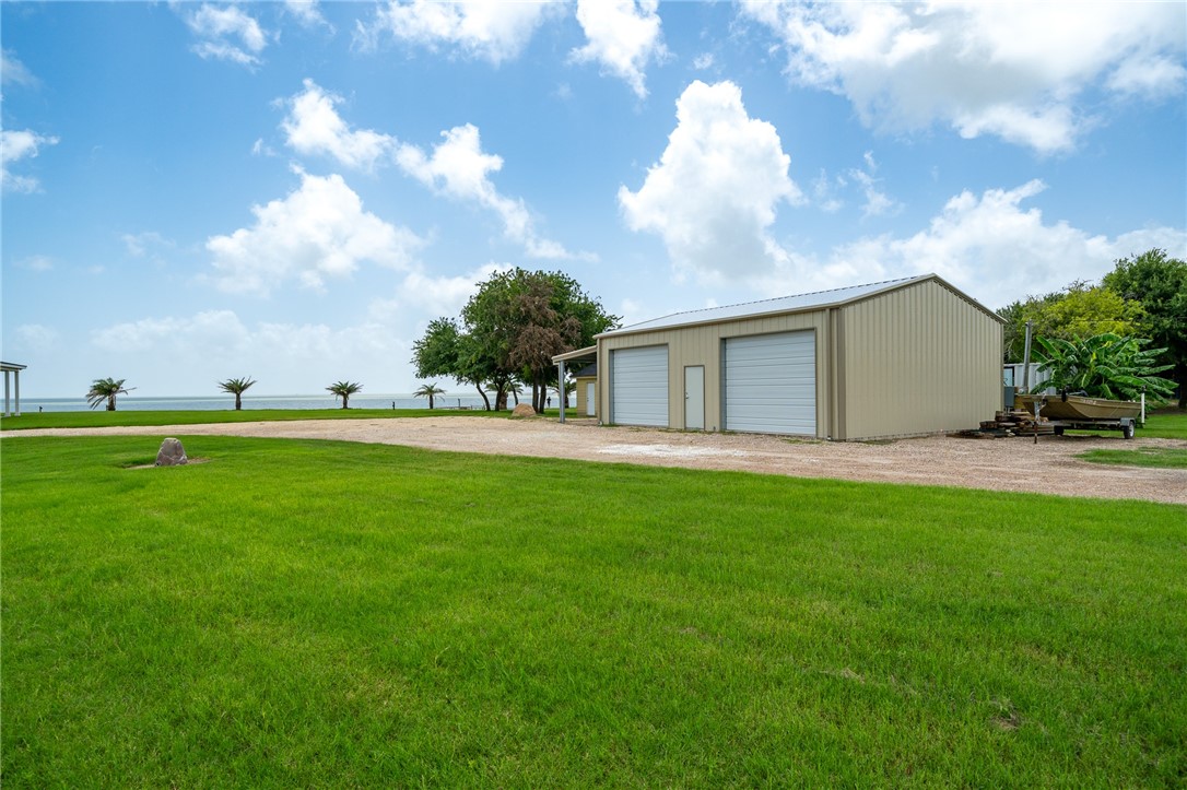 545 Fm-2040 Property Photo 21