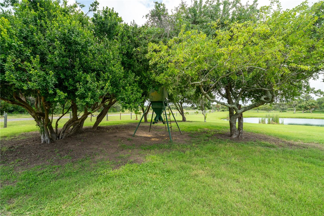 545 Fm-2040 Property Photo 24