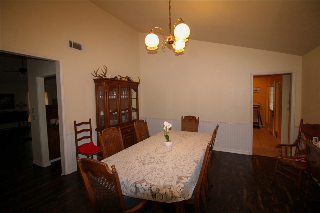 389 Cr 401 Property Photo 5
