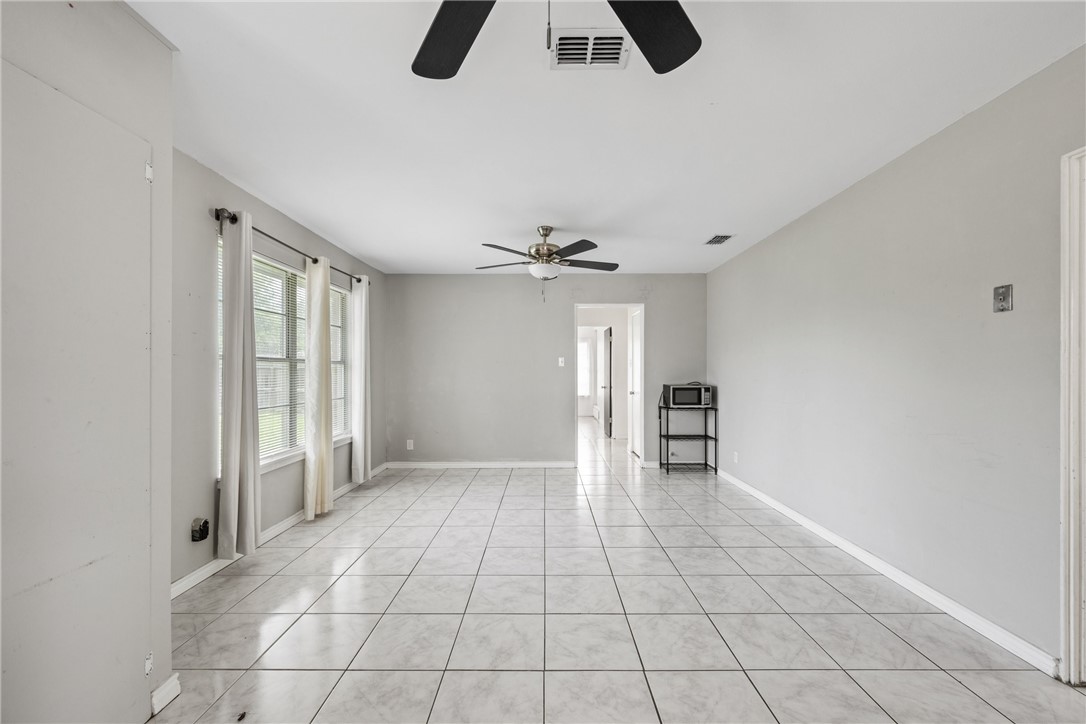 4122 Barnes St Property Photo 11