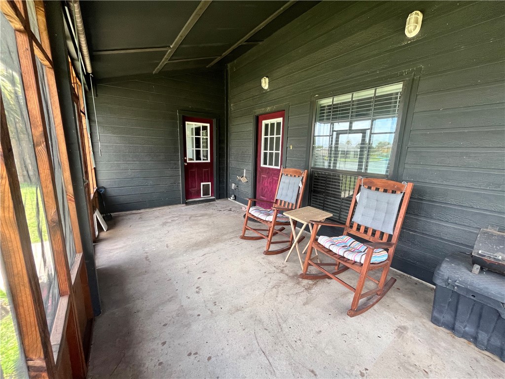 9529 Lovebird St Property Photo 29