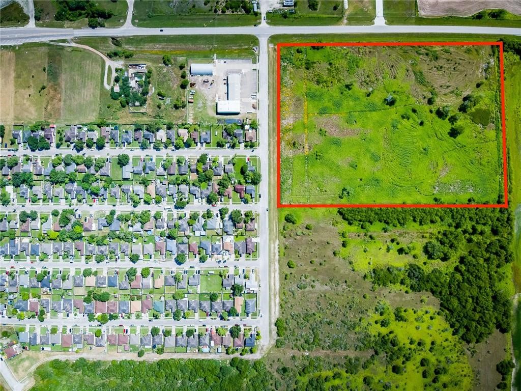 1242 Saratoga Blvd Property Photo 5