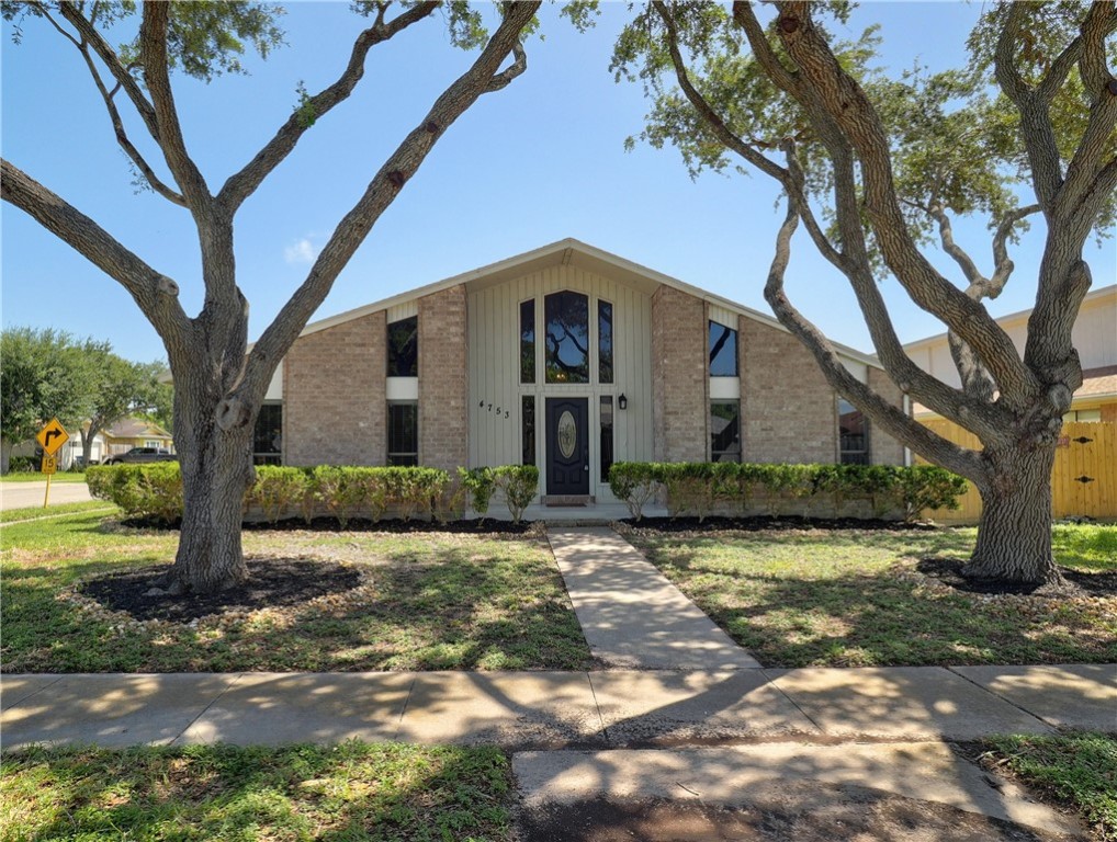4753 Sierra Blanca Blvd Property Photo 1