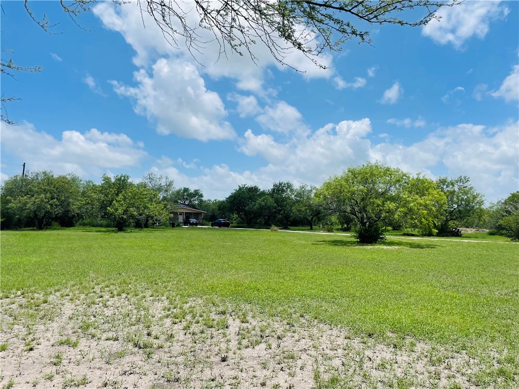 5742 Hidden Valley Loop Property Photo 2
