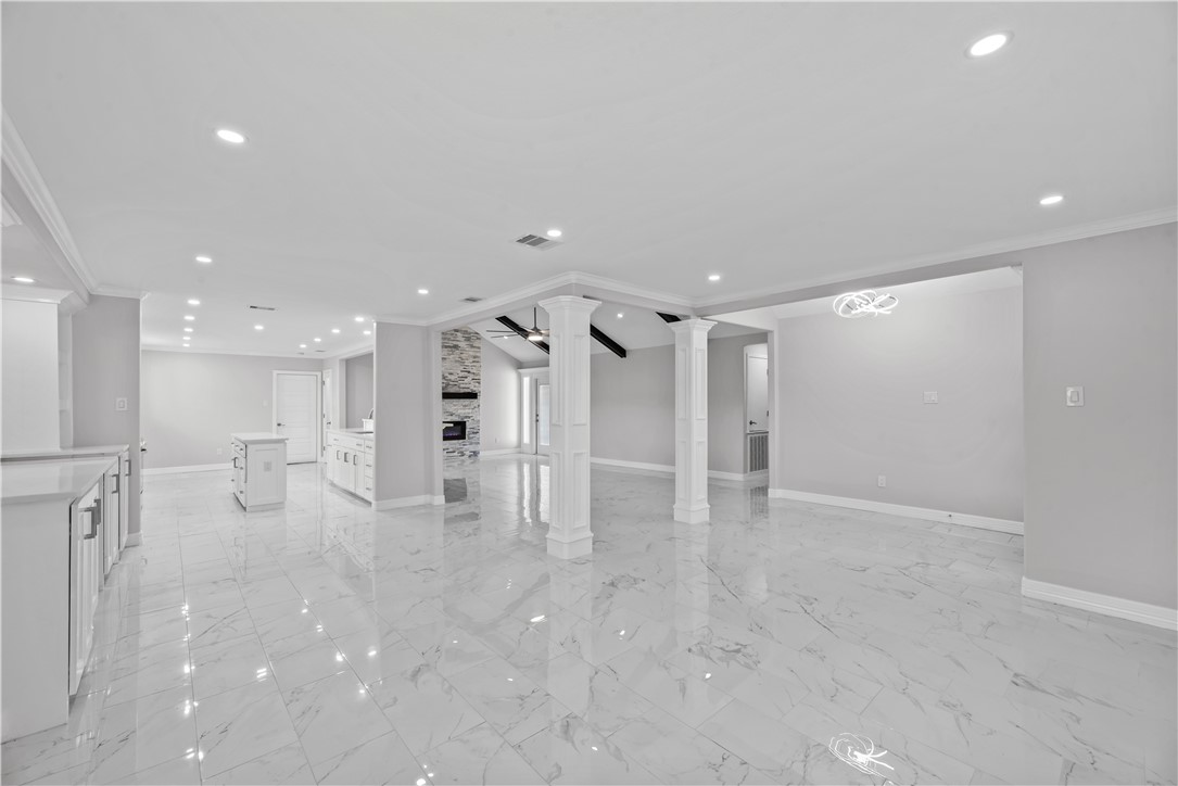 6417 Coral Gables Dr Property Photo 5