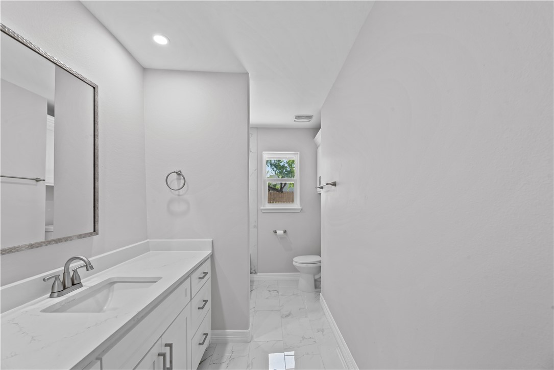 6417 Coral Gables Dr Property Photo 27