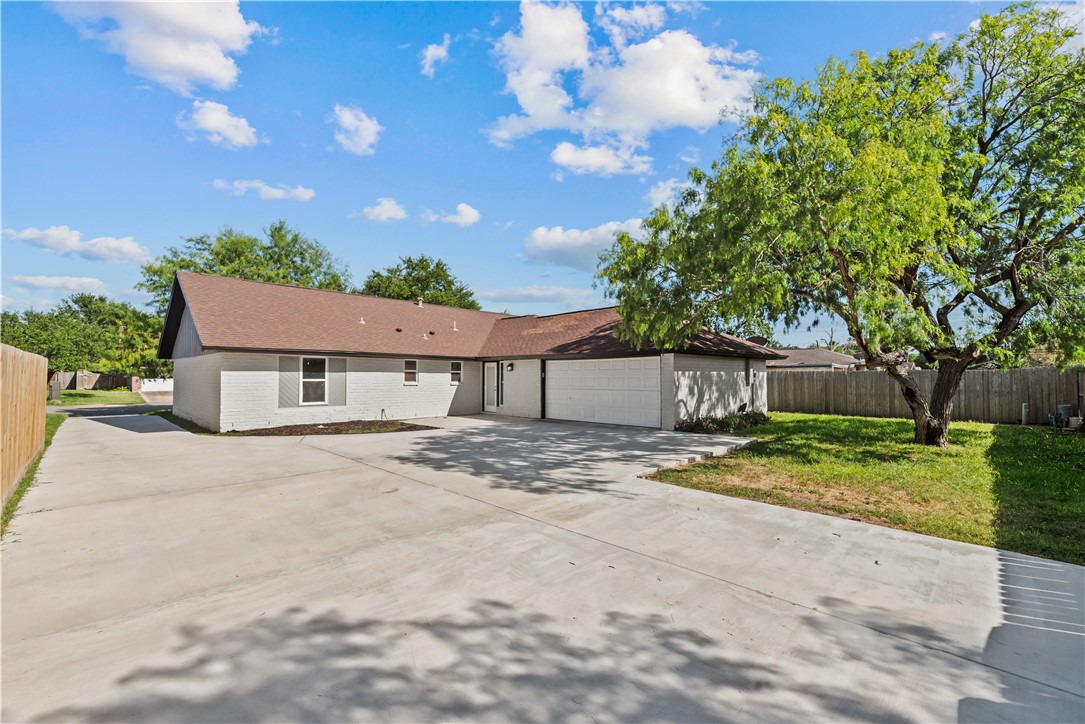 6417 Coral Gables Dr Property Photo 32