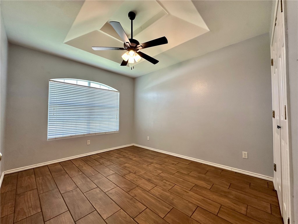 2101 Brook Ln. Property Photo 16