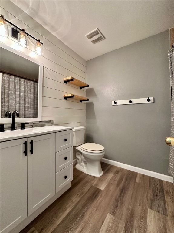 2101 Brook Ln. Property Photo 17