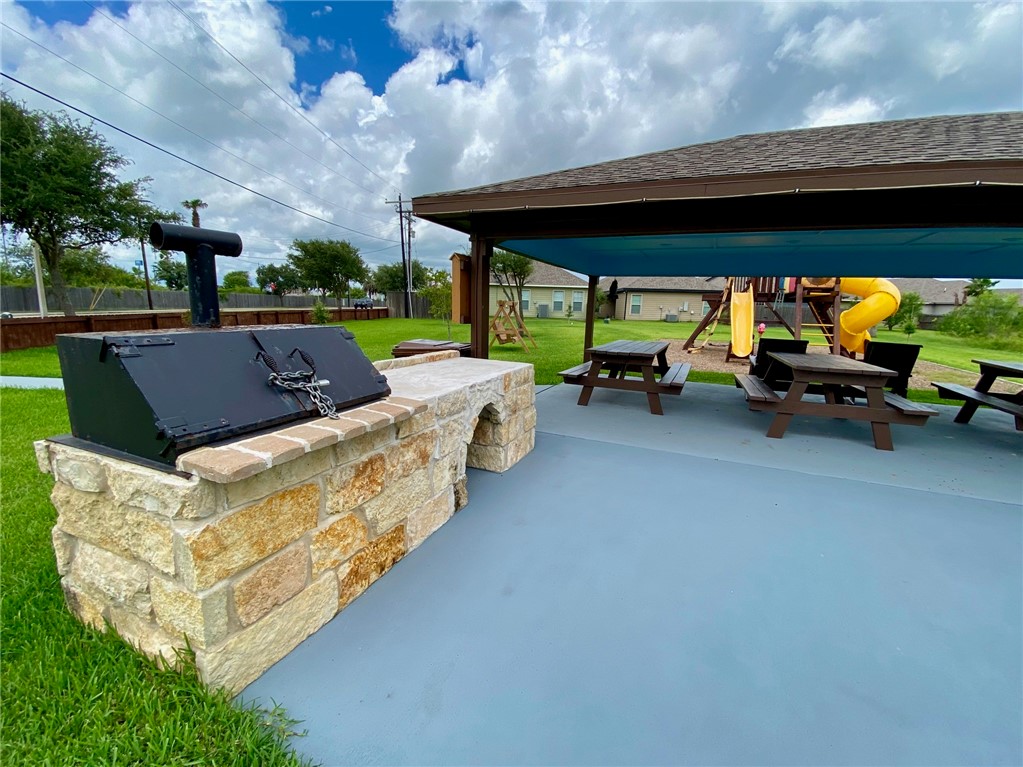 2101 Brook Ln. Property Photo 20