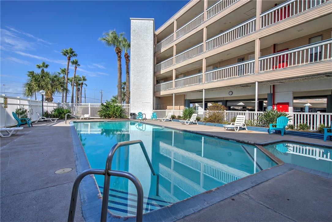 3938 Surfside Blvd 2235 Property Photo 23