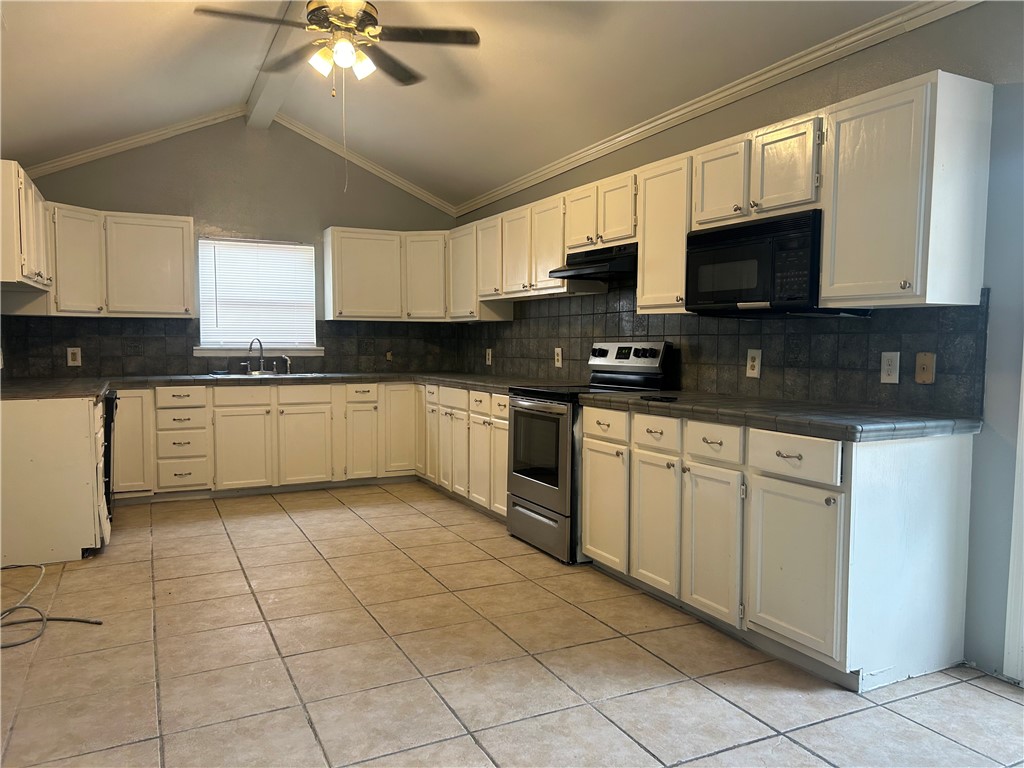 1705 Sherman St Property Photo 7