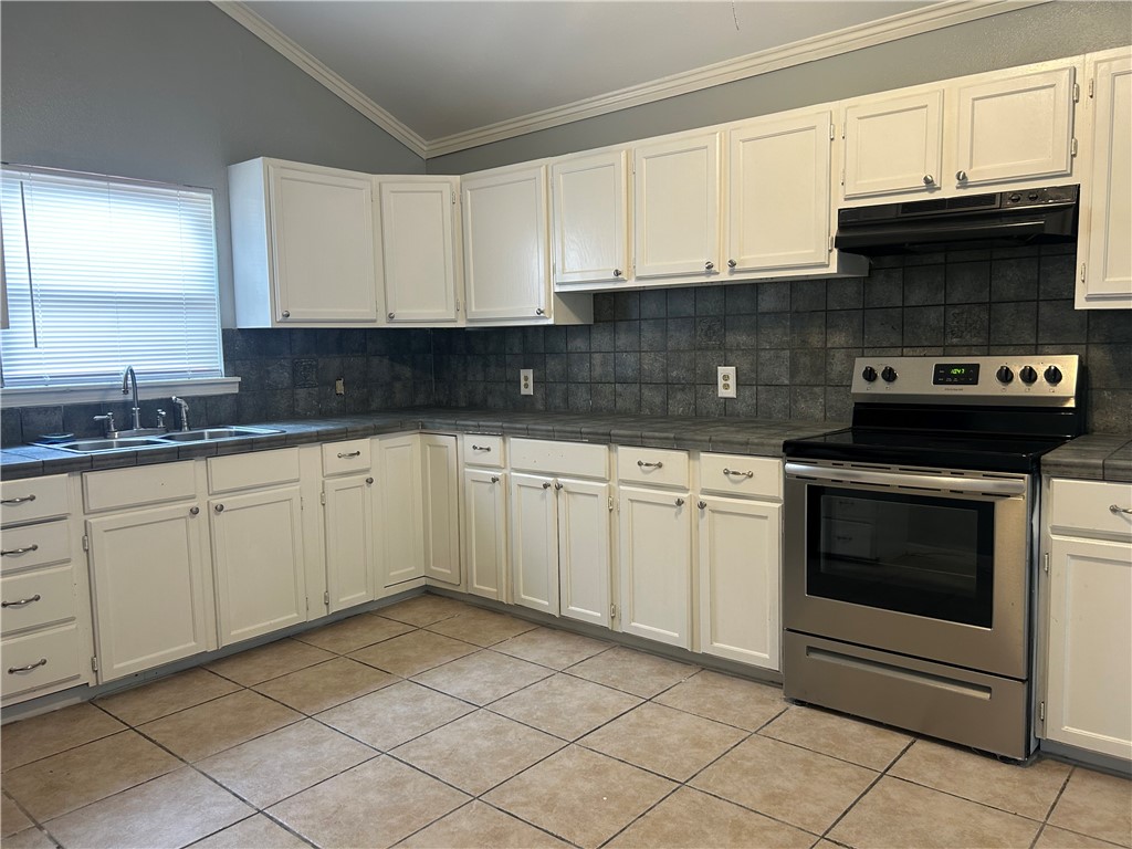 1705 Sherman St Property Photo 8